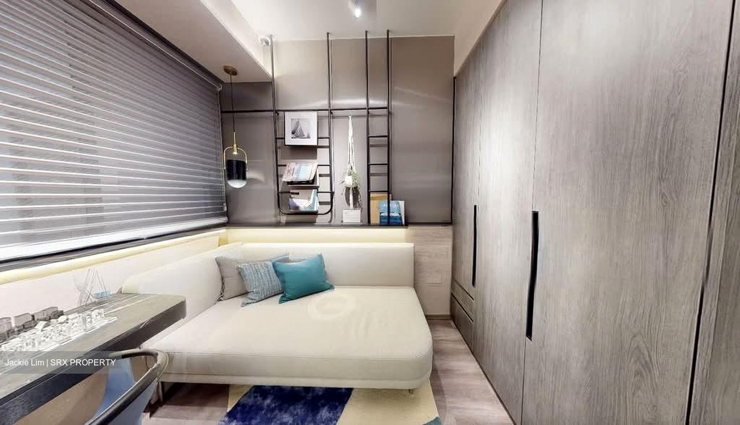The LakeGarden Residences (D22), Condominium #571625031